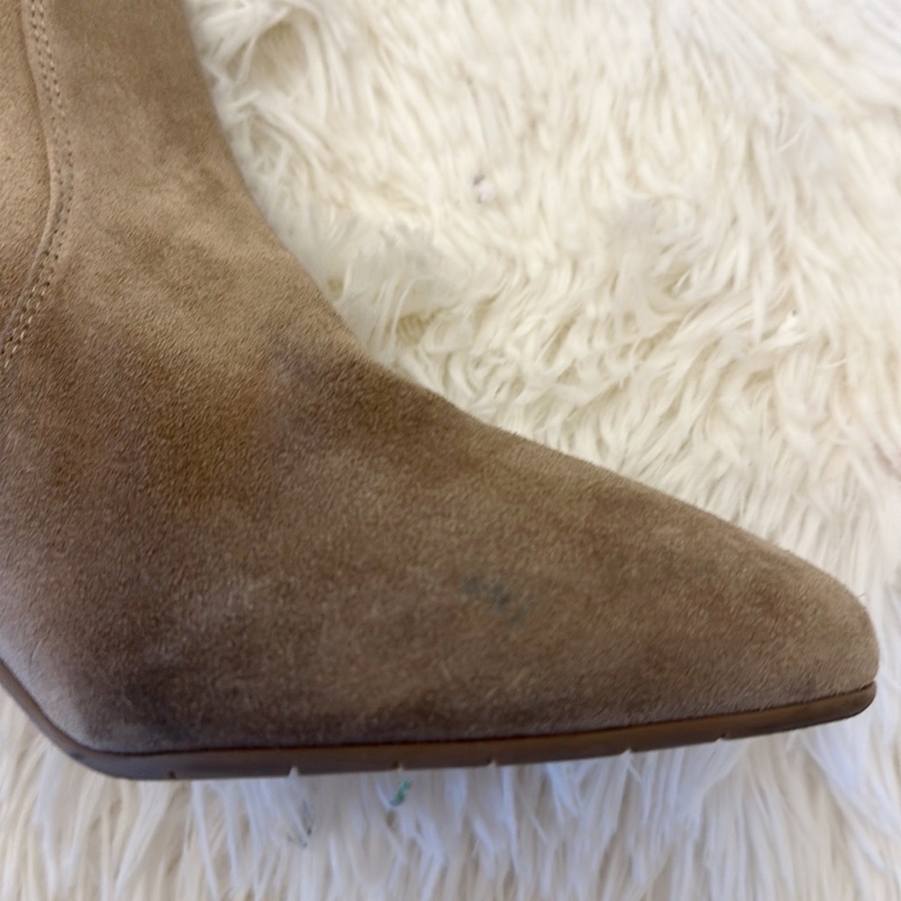 NEW AQUATALIA Luissa Taupe Suede Block heel ankle boot women size 6.5 - Picture 8 of 8